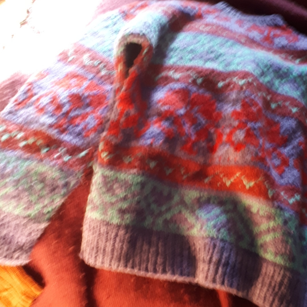 Handmade wool sweater. Multicoloured